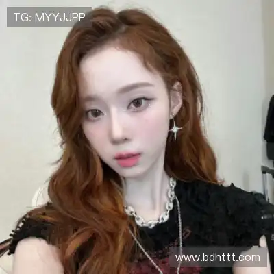 裴允盼